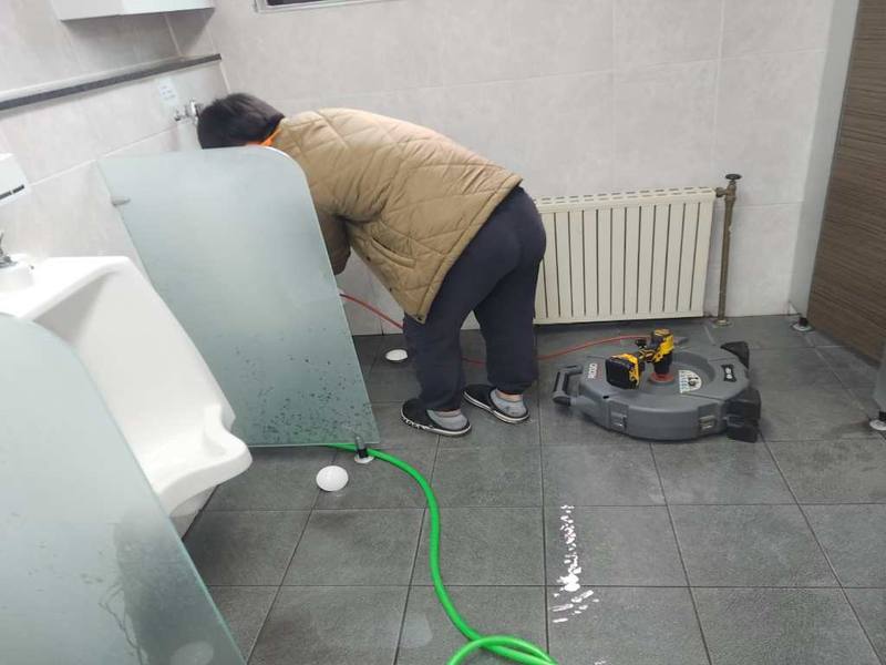 일산 소변기·상가 배관 작업사례 9